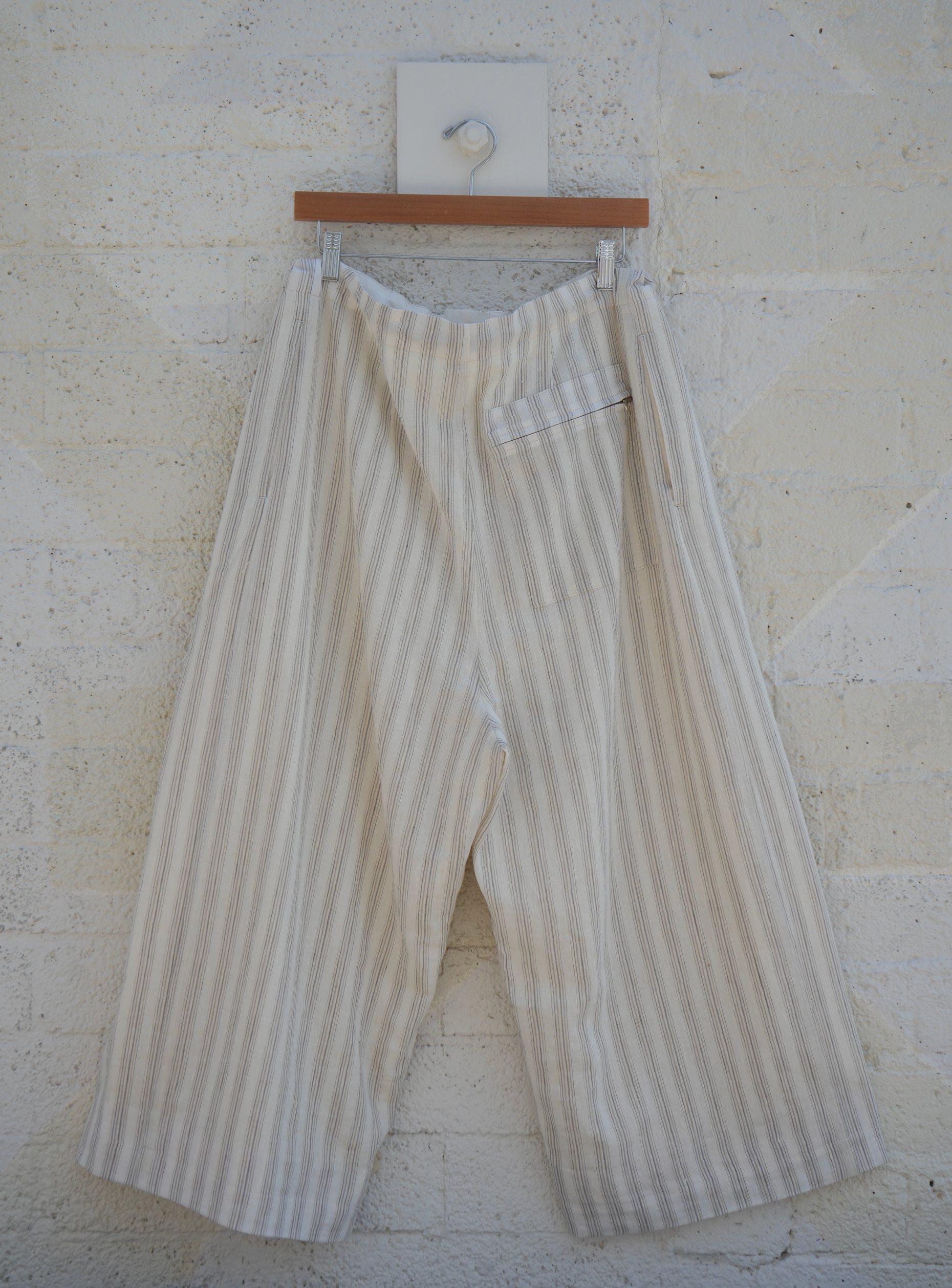 CREAM STRIPED DRAWSTRING PANT