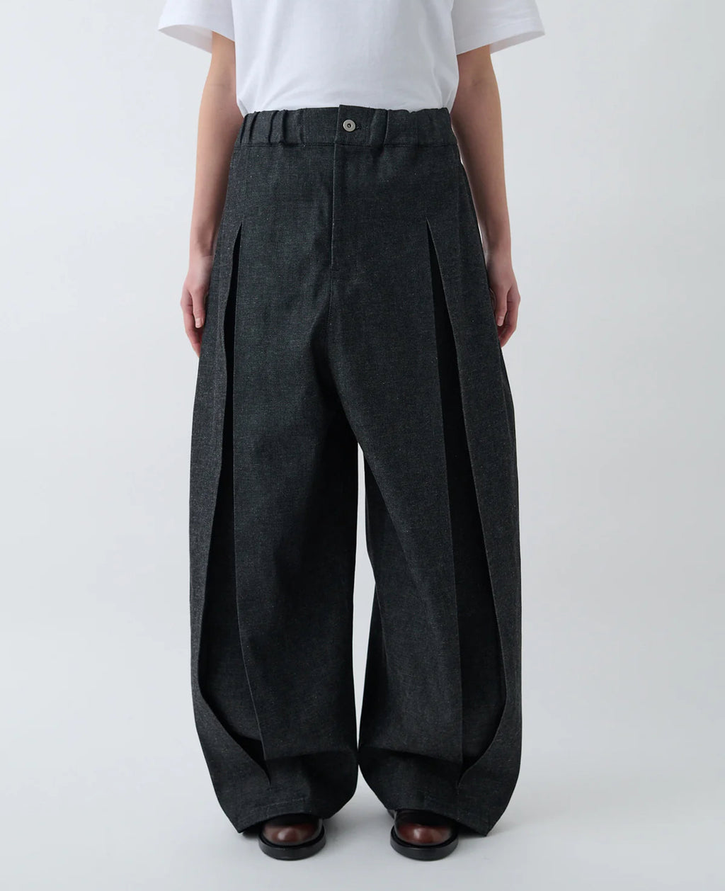 Box Pleat Trouser Denim - Raw Black