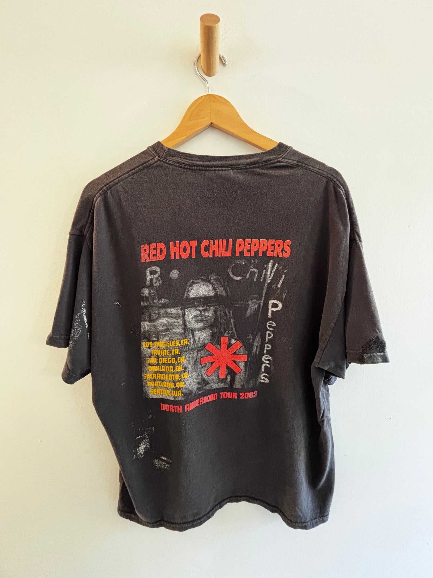 Vintage Red Hot Chili Peppers 2003 Tour Bootleg Tee