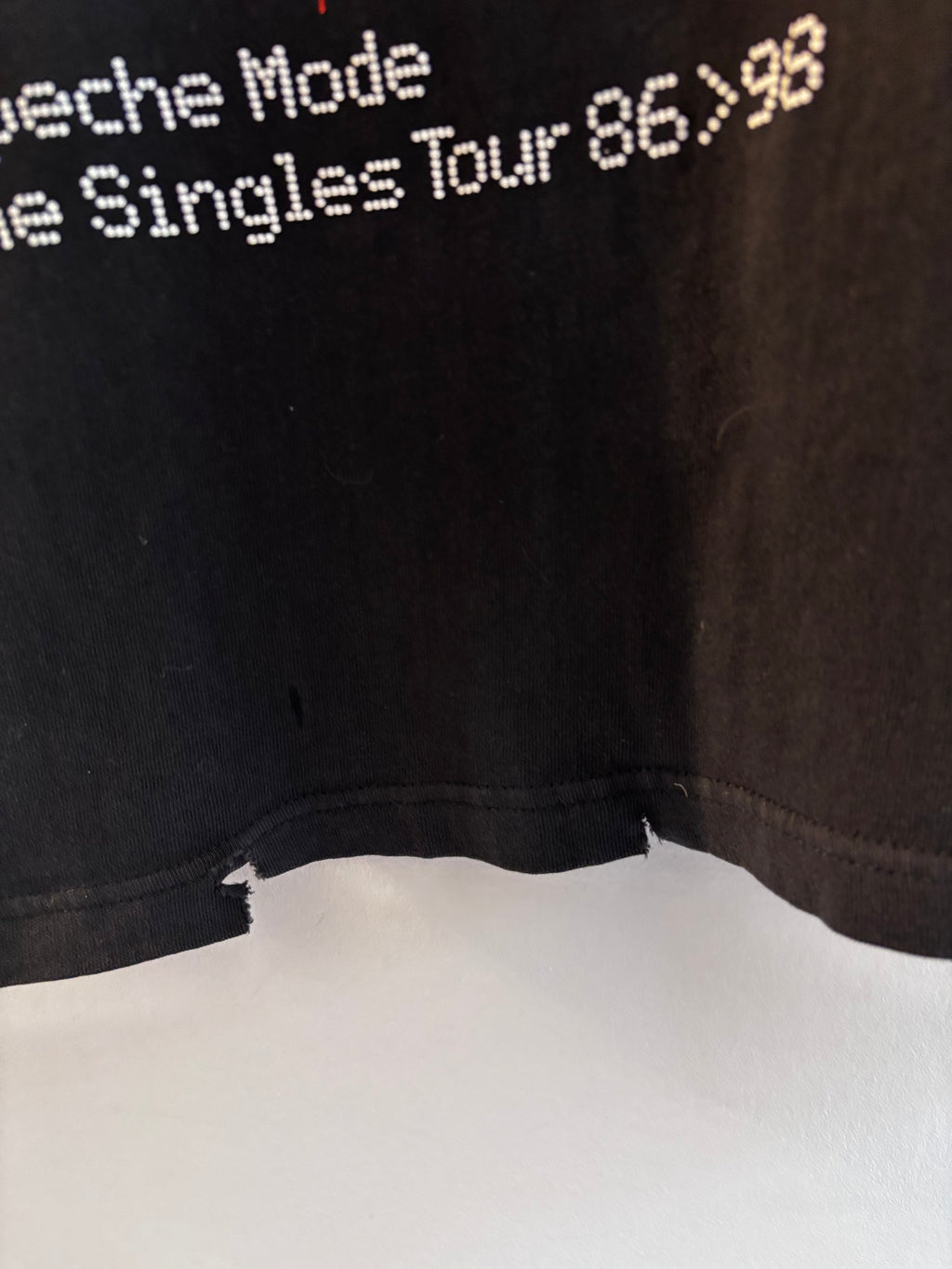 Authentic Vintage 1998 Depeche Mode "The Singles Tour" Concert Tee